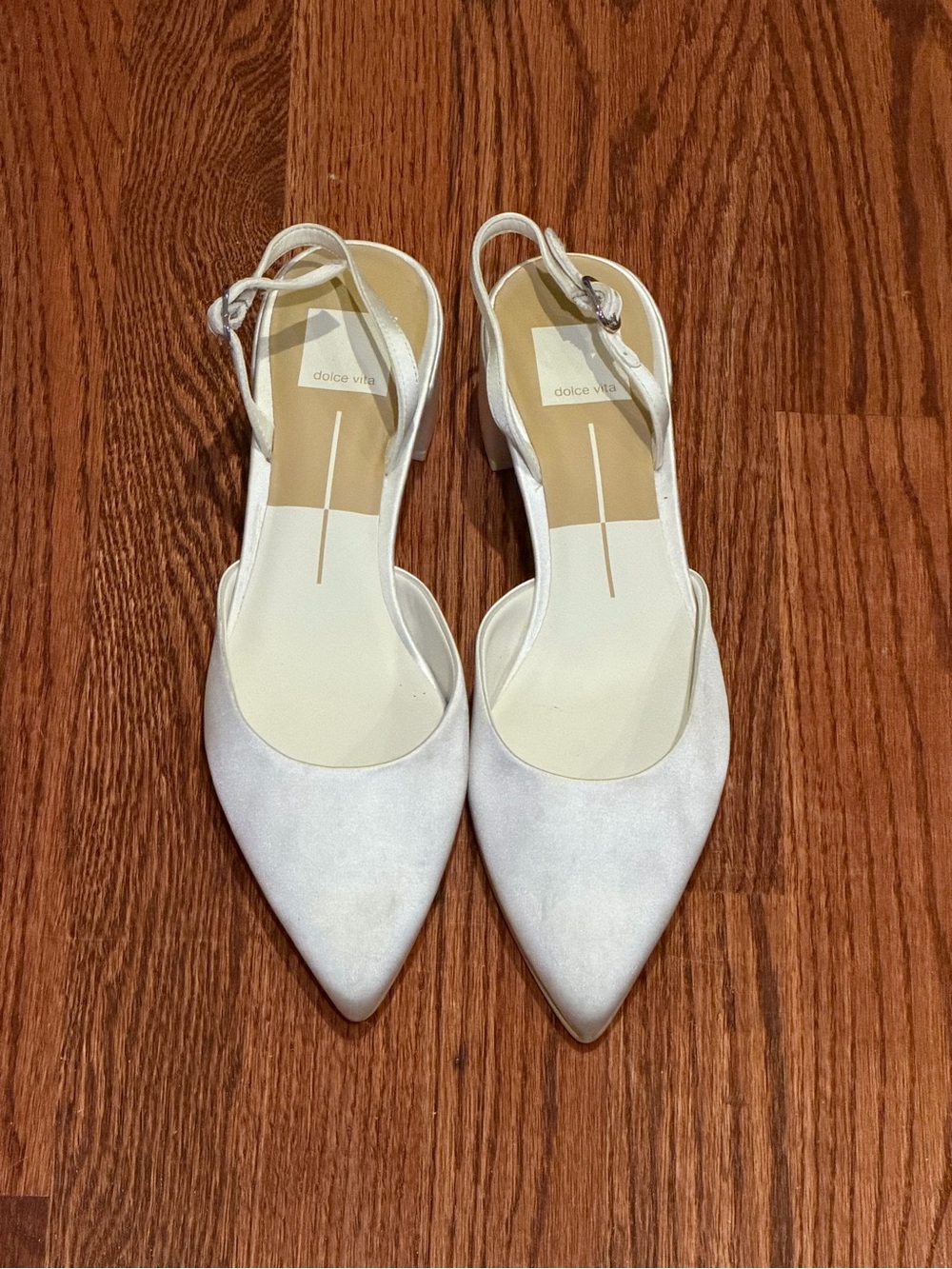 Dolce Vita White Pointed Slingback Heels size 8.5
